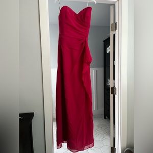 This is a Jordan Dress. I would say it is more on the medium side.